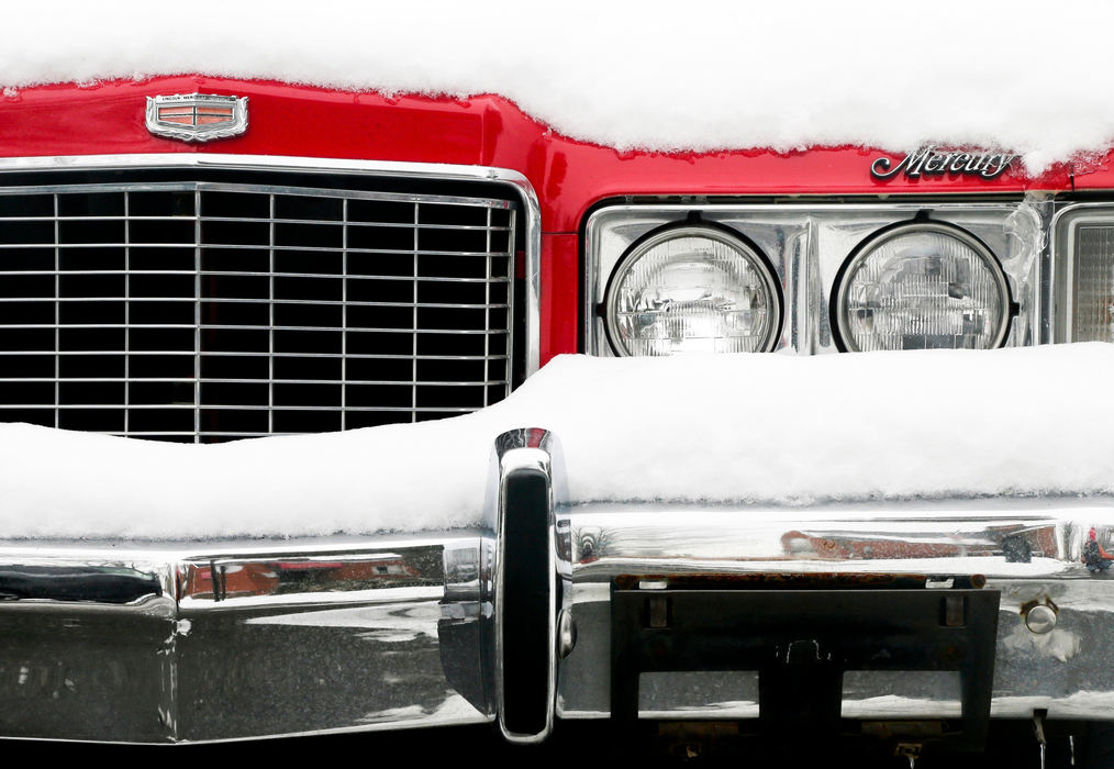 General News - HM - Anything covered with snow, like this classic car on the South Side of Columbus, will stay that way for a while. Extreme cold temperatures and at least a little more snow are expected in central Ohio this weekend. (Barbara J. Perenic / The Columbus Dispatch)