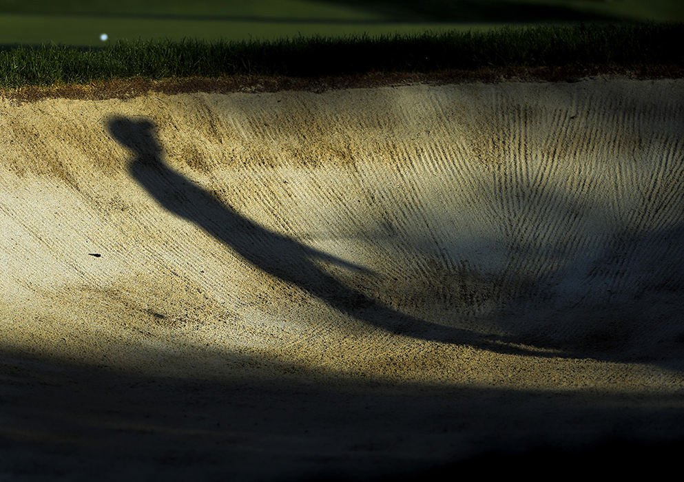 Story - 3rd place - Kevin Streelman watches his second shot from the rough on the 10th hole during the 2nd round of the Memorial Tournament at Muirfield Village Golf Club in Dublin. (Kyle Robertson / The Columbus Dispatch)