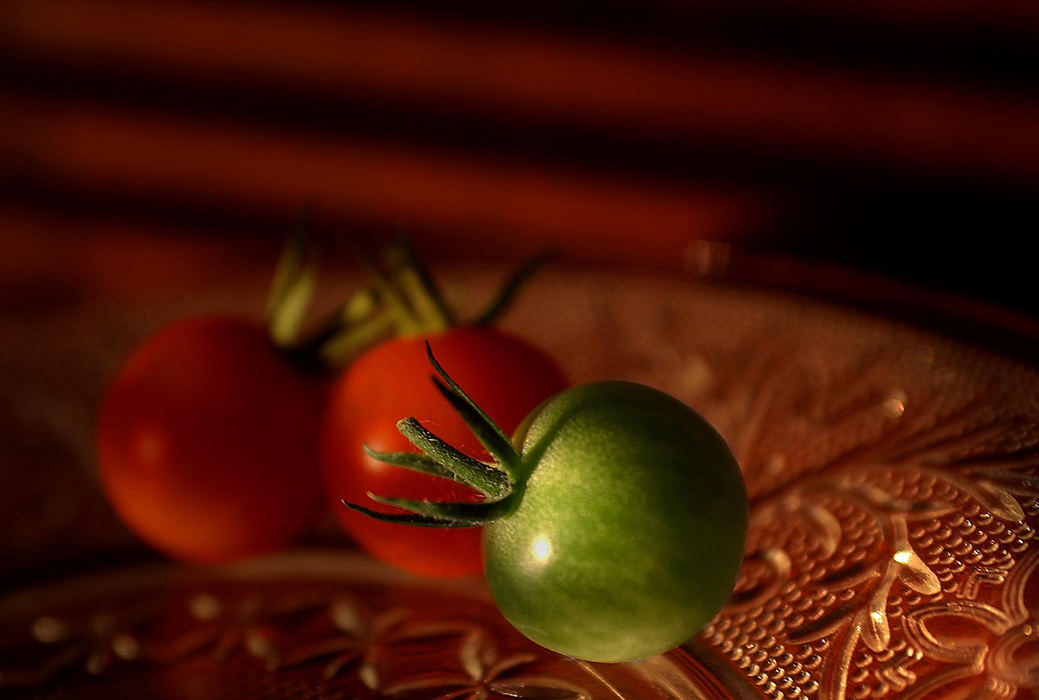 Award of Excellence, Photographer of the Year - Michael E. Keating / Cincinnati EnquirerGreen with Envy to illustrate a story on vine ripened tomatoes.                              