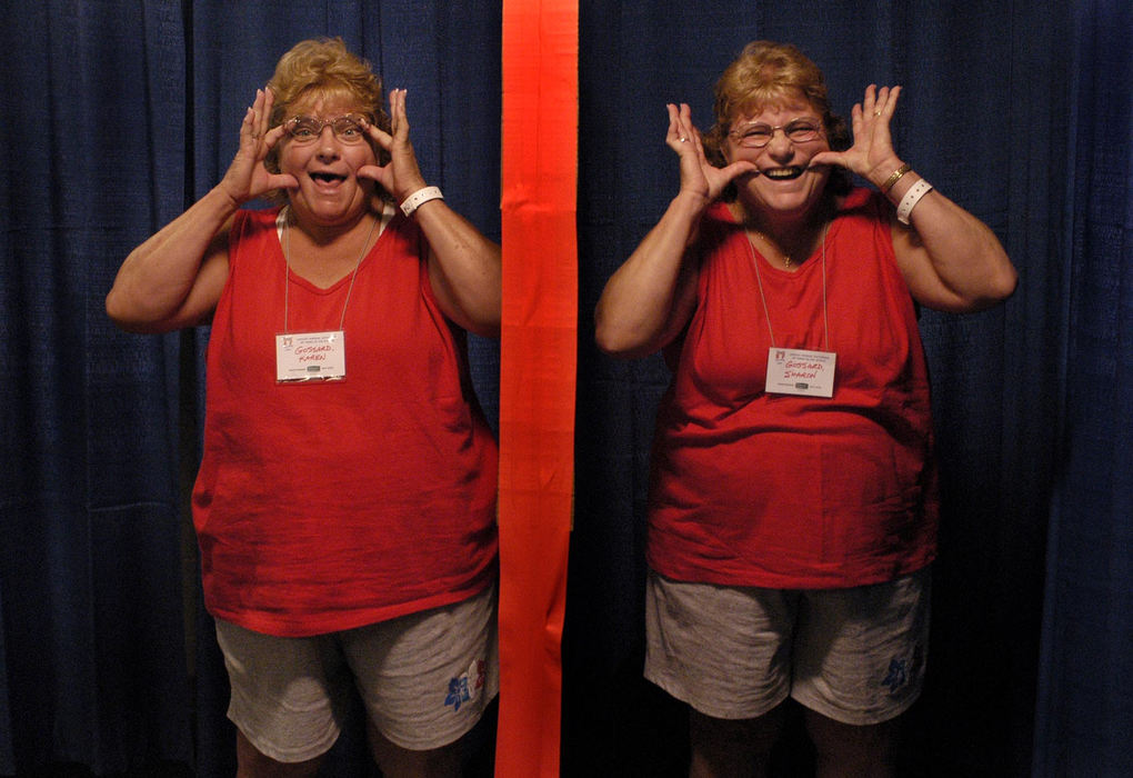 Award of Excellence, Student Photographer of the Year Award - Sung H. Jun  / Ohio UniversityGossard (left) and Sharon Karen of Pennsylvania make funny faces during the "American Most Identical Twins Test" hosted by Discovery Health Channel in Twinsburg.