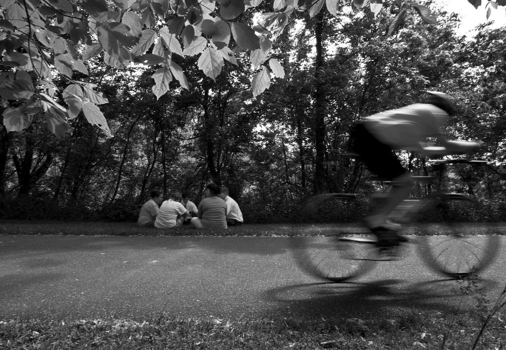 First Place, Student Photographer of the Year - Diego James Robles / Ohio UniversityResting by the Athens bike-path, Elder Merrill and Balls meet with church member, Carmela Sneesby and her family. The elders listened to the Sneesby family problems and encouraged them to attend church more often in order to better deal with stress.