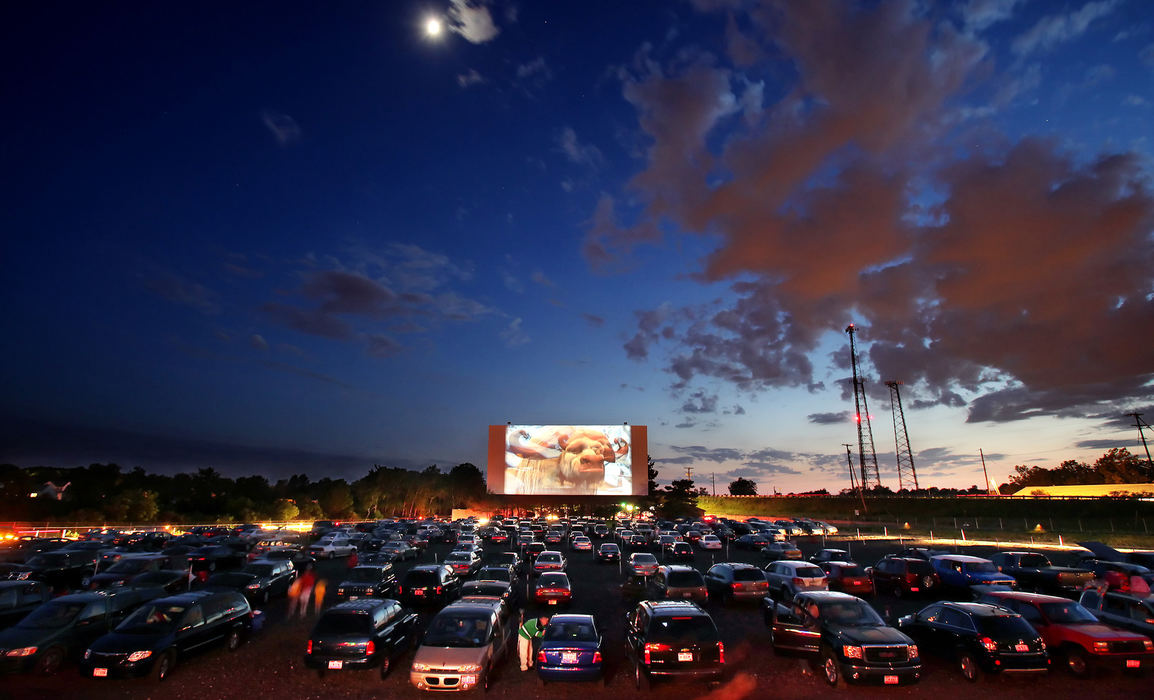 Third Place, Photographer of the Year Large Market - John Kuntz / The Plain DealerThe Aut-O-Rama drive-in in North Ridgeville has gotten a temporary restraining order to stop newly-opened sports center from shining bright lights ontoone of its two drive-in screens May 30, 2009 allowing this Saturday evening movies to be glare free. 
